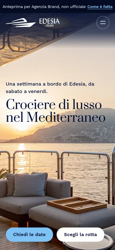 La home rifatta dal telefono: il ponte di poppa al tramonto col titolo sul cielo e i due comandi