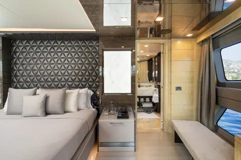 La cabina armatoriale (foto 4 di 10)
